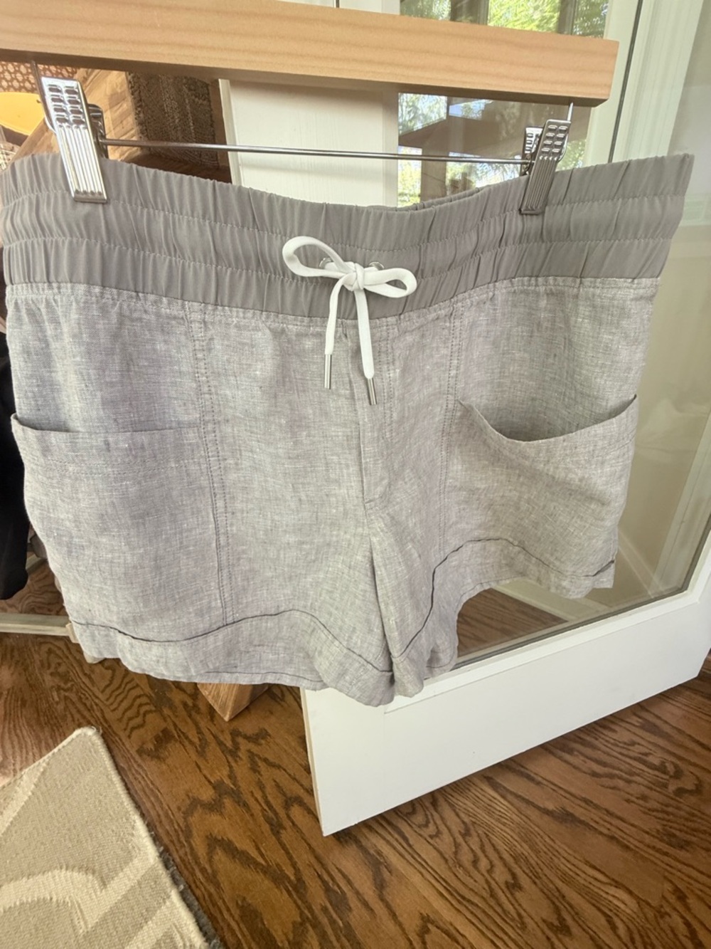 Athleta Light Gray Drawstring Linen-Blend Shorts